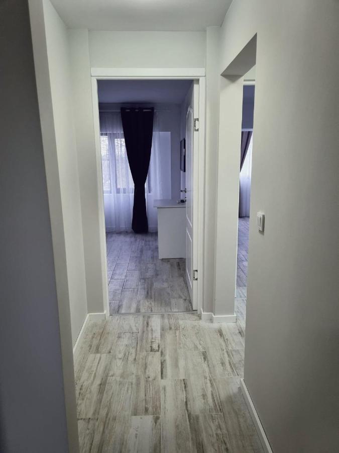 Luxurious Apartment With 3 Rooms And 2 Bathrooms In Corabia Экстерьер фото