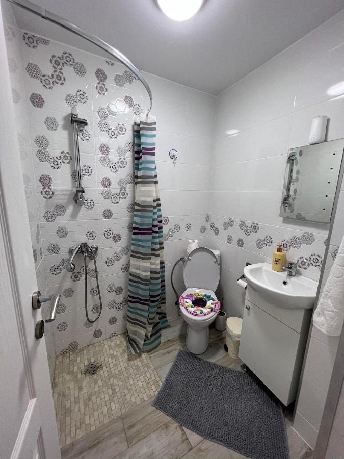 Luxurious Apartment With 3 Rooms And 2 Bathrooms In Corabia Экстерьер фото